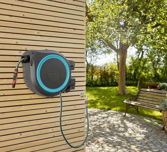 Seinään kiinnitettävä letkukela GARDENA RollUp XL